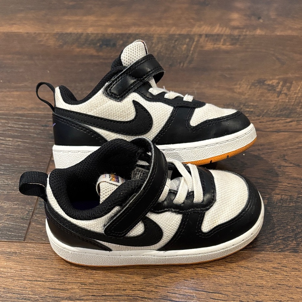 Nike Kids Black and White Sneakers